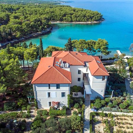 Bluesun Villa Vela Luka Supetar Exterior photo