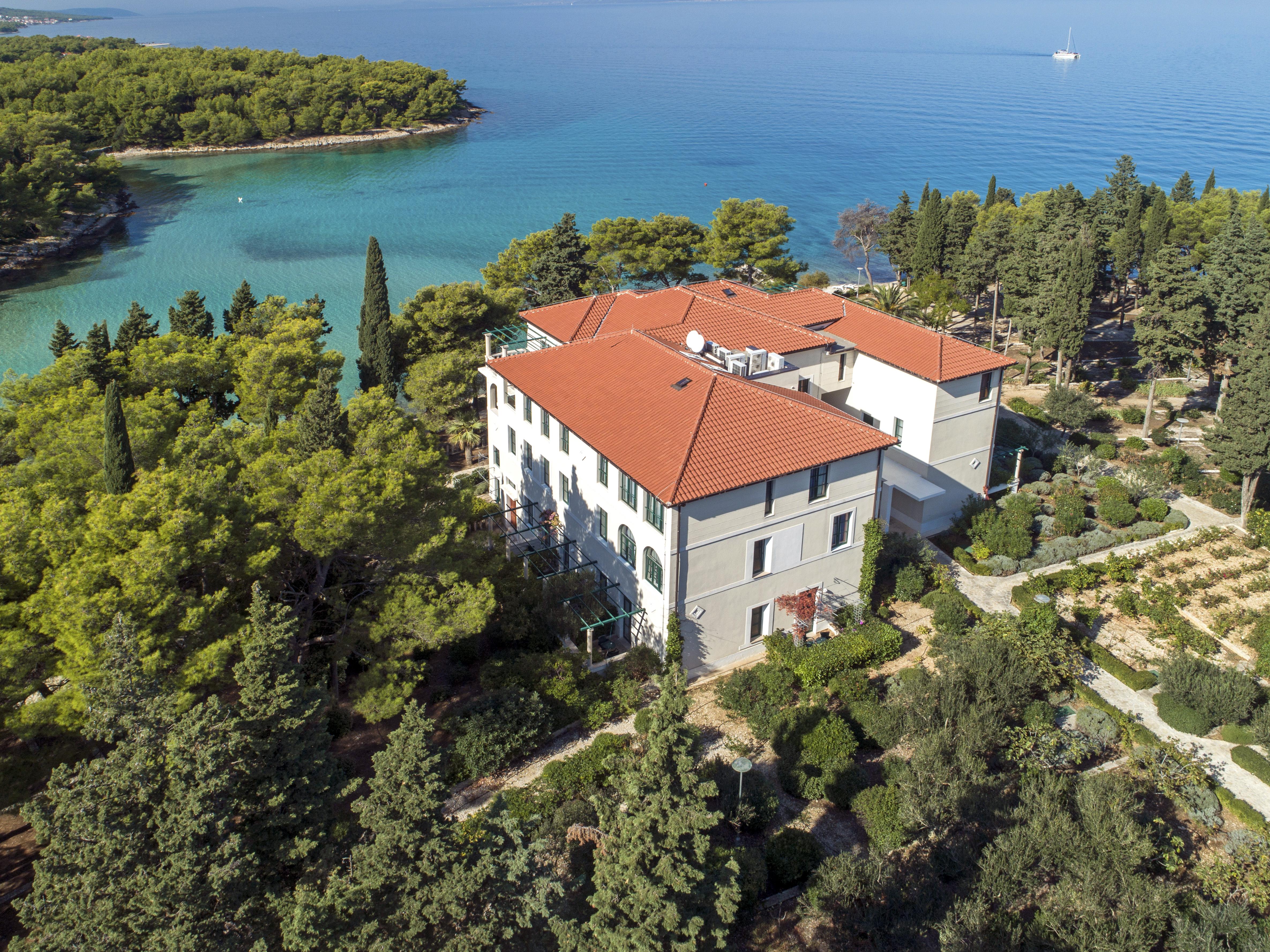 Bluesun Villa Vela Luka Supetar Exterior photo